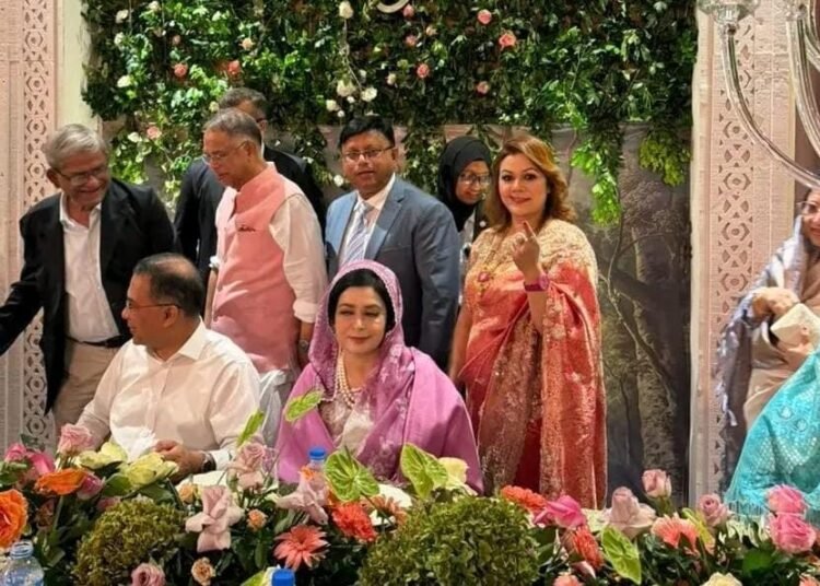 প্রধানমন্ত্রীর সঙ্গে নৈশভোজে রায়পুরার উন্নয়নে একগুচ্ছ দাবি এমপি বকুলের