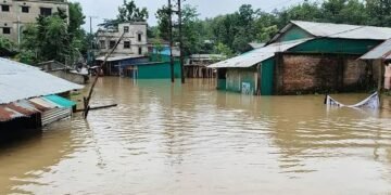 দুই নদীর পানি বিপৎসীমার ওপরে, ১৪ জেলায় বন্যার আশঙ্কা
