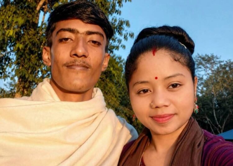 বিশ্বকাপে বাজি ধরে ‘প্রেমিকের হাত ধরে’ পালালেন গৃহবধূ