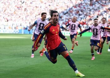 বিশ্বকাপ ফুটবল: মুকুট অর্জন করল স্পেন