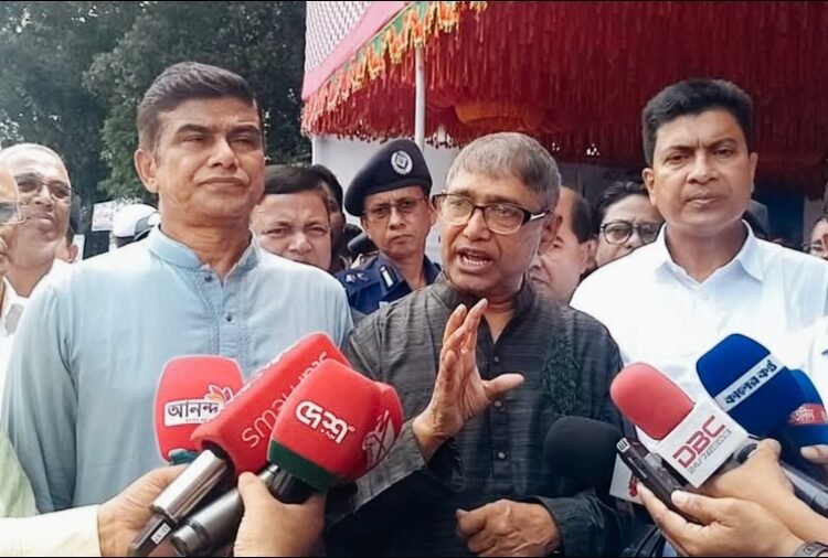 রংপুরে জুলাই বিপ্লবের শহীদদের স্মরণে পুষ্পস্তবক অর্পণ