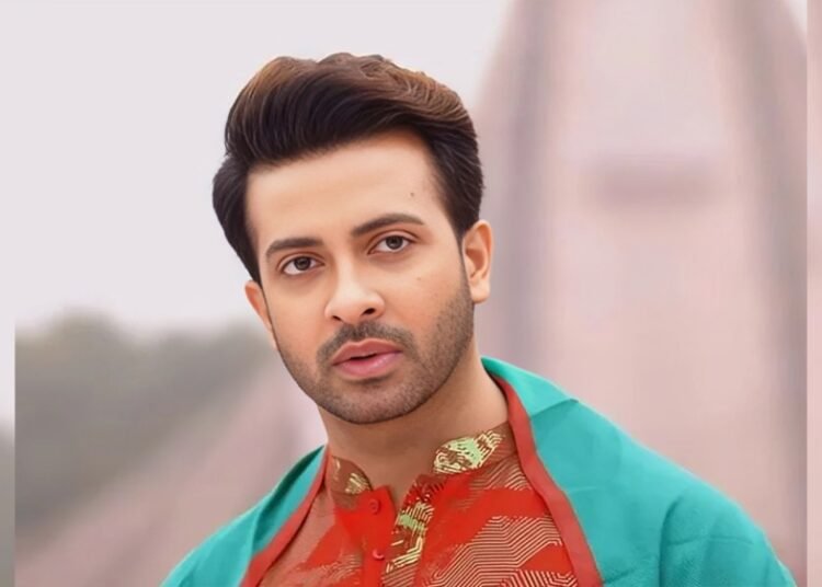 এক তরুণীকে মন দিয়েছিলেন শাকিব খান, কিন্তু কে সে?