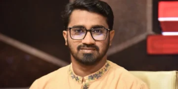 নাসীরুদ্দীন পাটোয়ারীর বিরুদ্ধে ফোনে হুমকির অভিযোগ রাশেদ খানের