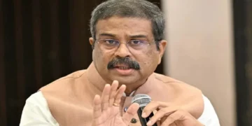 আন্দোলন শুরুর দিনেই পদ ছাড়তে চেয়েছিলেন ধর্মেন্দ্র প্রধান