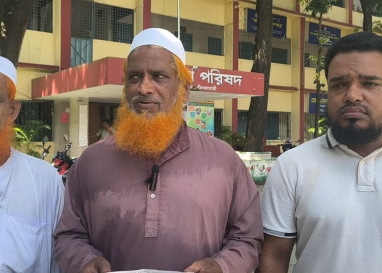 সৈয়দপুরে শিল্প মেলায় জুয়া ও লটারি বন্ধে স্মারকলিপি প্রদান