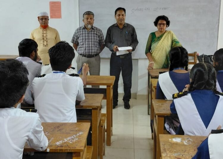 জ্ঞানচর্চায় শ্রীমঙ্গলে বই পড়া উৎসব