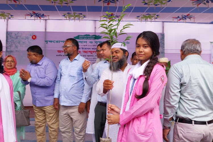 জয়পুরহাটে ১০ দিনব্যাপী বৃক্ষরোপণ অভিযান ও বৃক্ষমেলার শুভ উদ্বোধন