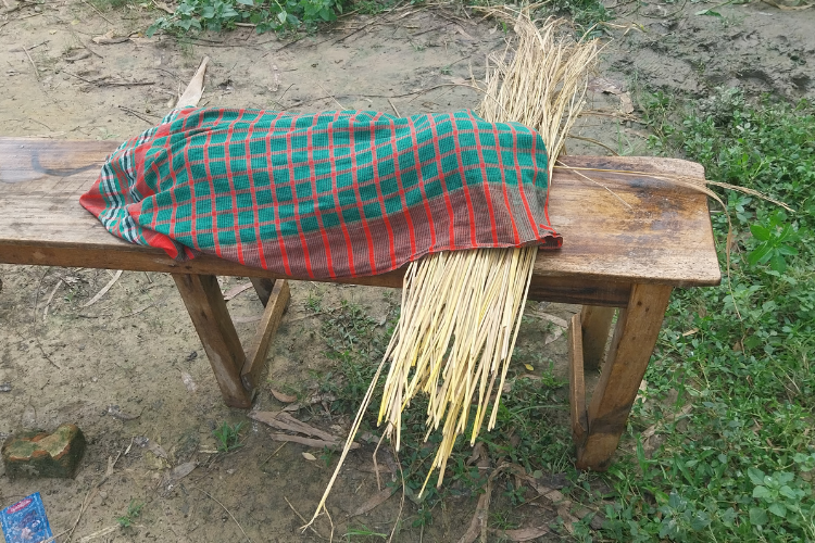 জয়পুরহাটে হামের উপসর্গ নিয়ে ৪ মাসের এক শিশুর মৃত্যু