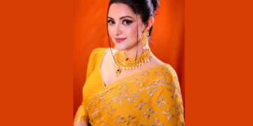 সাকিবকে টপকে ফেসবুকে অনুসারীর নতুন রেকর্ড গড়লেন পরীমনি