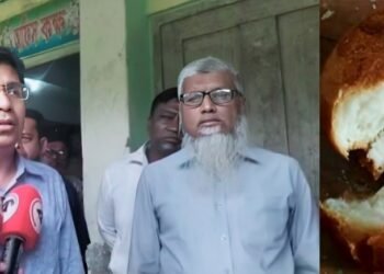 স্কুলের টিফিনের রুটিতে ব্লেড!