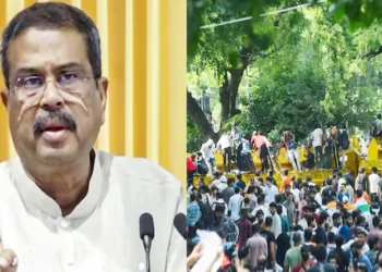 সিজেপির আন্দোলনের চাপে পদত্যাগ করলেন ভারতের শিক্ষামন্ত্রী