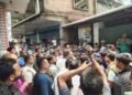 যশোরে জামায়াত এমপি গোলাম রসুলের বাড়ি ঘেরাও