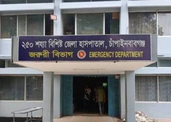চিকিৎসক সংকটে চাঁপাইনবাবগঞ্জ জেলা হাসপাতাল, ভোগান্তিতে রোগীরা