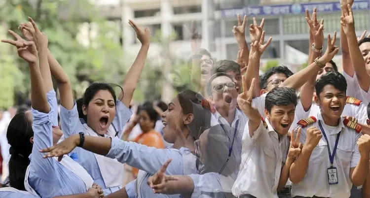এসএসসি পরীক্ষার ফল প্রকাশের সম্ভাব্য তারিখ ঘোষণা