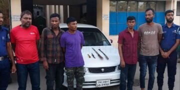 মৌলভীবাজারে পুলিশের অভিযানে ৫ ডাকাত গ্রেফতার, প্রাইভেটকার ও দেশীয় অস্ত্র উদ্ধার