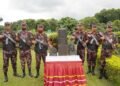 দিনাজপুর ৪২ বিজিবি উদ্ধার হওয়া উদ্ধারকৃত শিবলিঙ্গর ছবি।