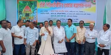 দিনাজপুরে গিরিধারী জীউর রথযাত্রার উদ্বোধন