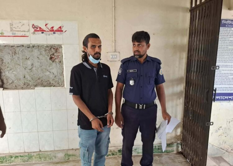 নলছিটিতে গাঁজাসহ পৌর ছাত্রদল নেতা আটক, আদালতে প্রেরণ