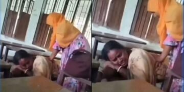 নীলফামারীতে পাঠদান বন্ধ রেখে শিক্ষার্থীকে দিয়ে শরীর ম্যাসাজ করালেন শিক্ষিকা