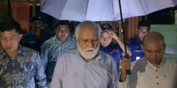 বান্দরবানে ক্ষতিগ্রস্ত এলাকা পরিদর্শনে প্রতিমন্ত্রী এম ইকবাল হোসেন