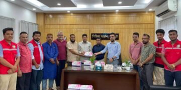 বাংলাদেশ রেড ক্রিসেন্ট সোসাইটি পক্ষ থেকে সিলেটের জন্য ডেঙ্গু কীট হস্তান্তর