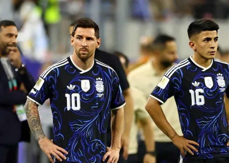 বিশ্বকাপে টানা তিন জয়ের পরও শীর্ষস্থান হারাল আর্জেন্টিনা