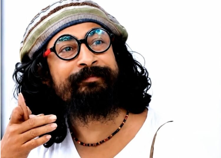 সুরে, শিল্পে ও সৃষ্টিতে ব্যতিক্রমী রাহুল আনন্দ