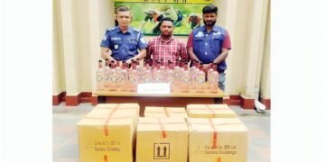 শ্রীমঙ্গলে ২০৪ বোতল দেশীয় মদসহ মাদক কারবারি গ্রেপ্তার