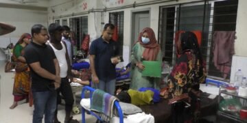 সাতক্ষীরায় ধর্ষণের শিকার শিশুর পাশে জেলা প্রশাসন, চিকিৎসার ব্যয় বহনের আশ্বাস
