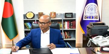 সিআইডির নেতৃত্বে ব্যারিস্টার মোশাররফ হোছাইন, দায়িত্বভার গ্রহণ সম্পন্ন