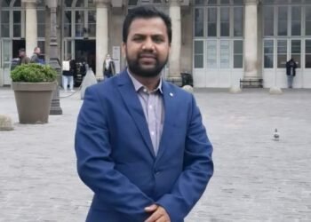 স্বর্ণপদক পেলেন কবি এম. আব্দুল কাইয়ুম