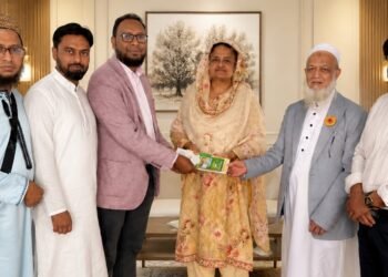 এমপি লুনার সঙ্গে ওয়ান পাউন্ড হাসপাতাল ট্রাস্টিদের মতবিনিময়