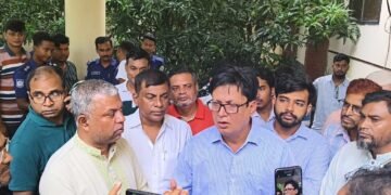 বাউফলে লোডশেডিং ও অতিরিক্ত বিলের প্রতিবাদে বিক্ষোভ 